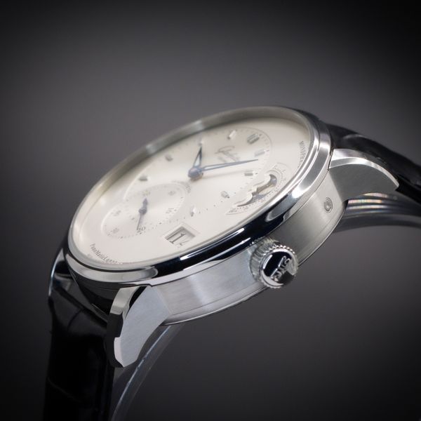 Glashutte Original PanoMaticLunar 1-90-02-42-32-05